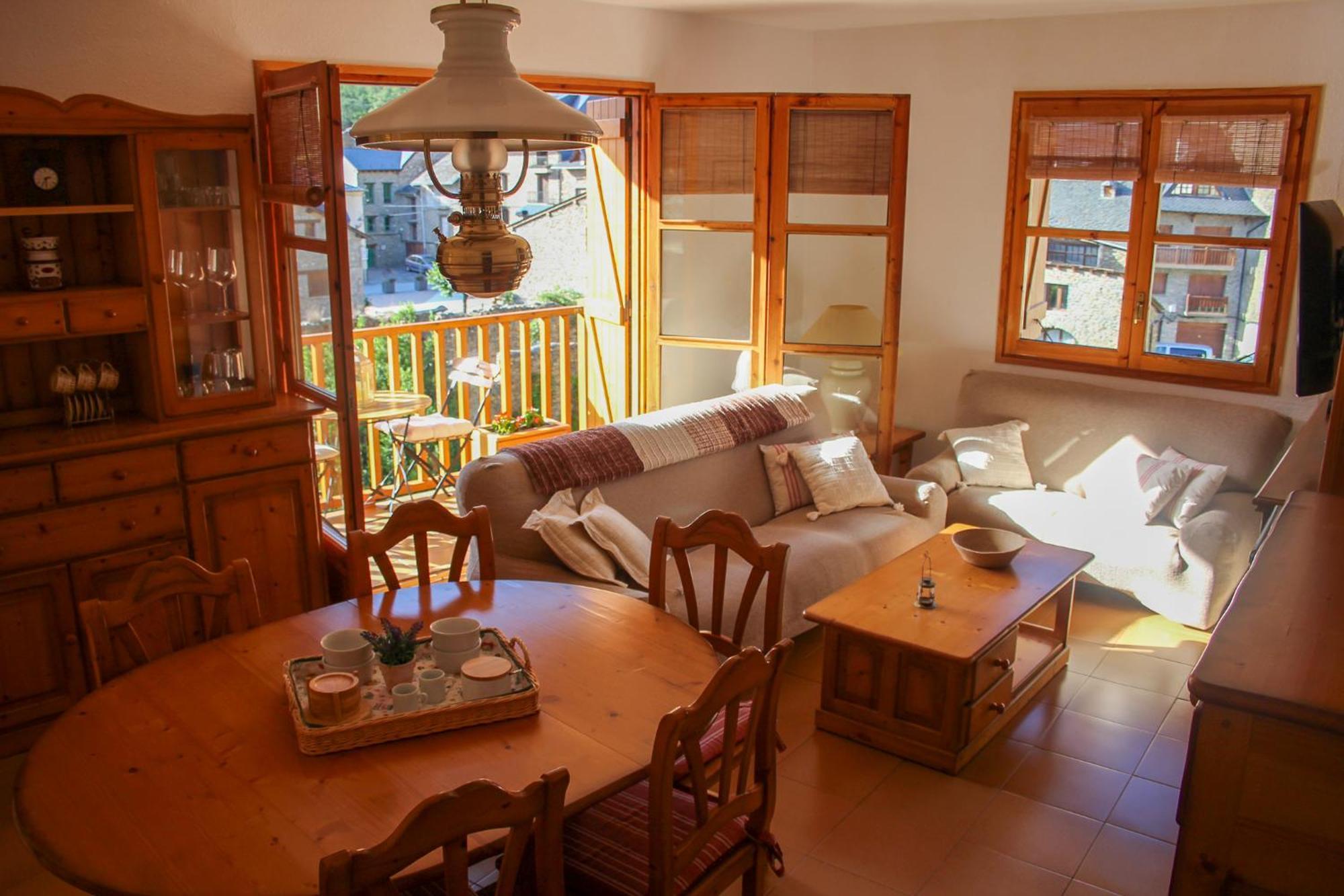 Apartament Montsent 里亚尔普 外观 照片